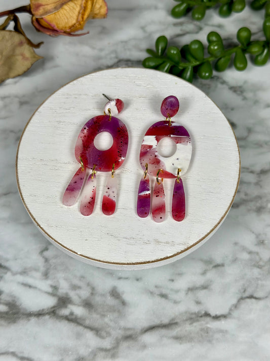 Evelyn Dangles