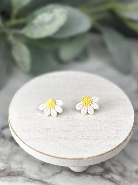Daisy Studs
