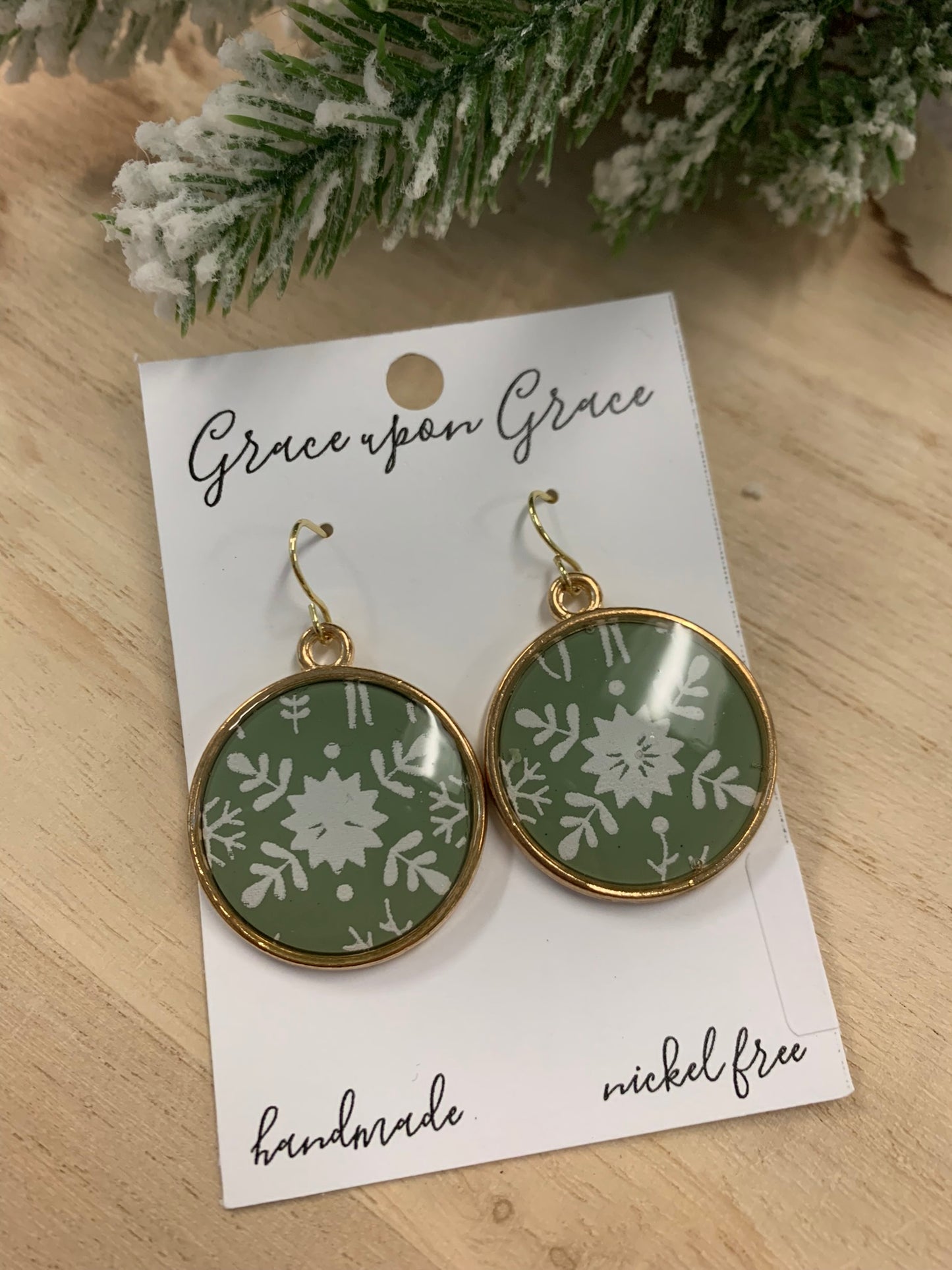 Sweater Print Dangles - Snowflake