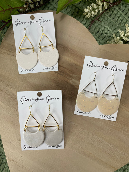 Clara Dangles