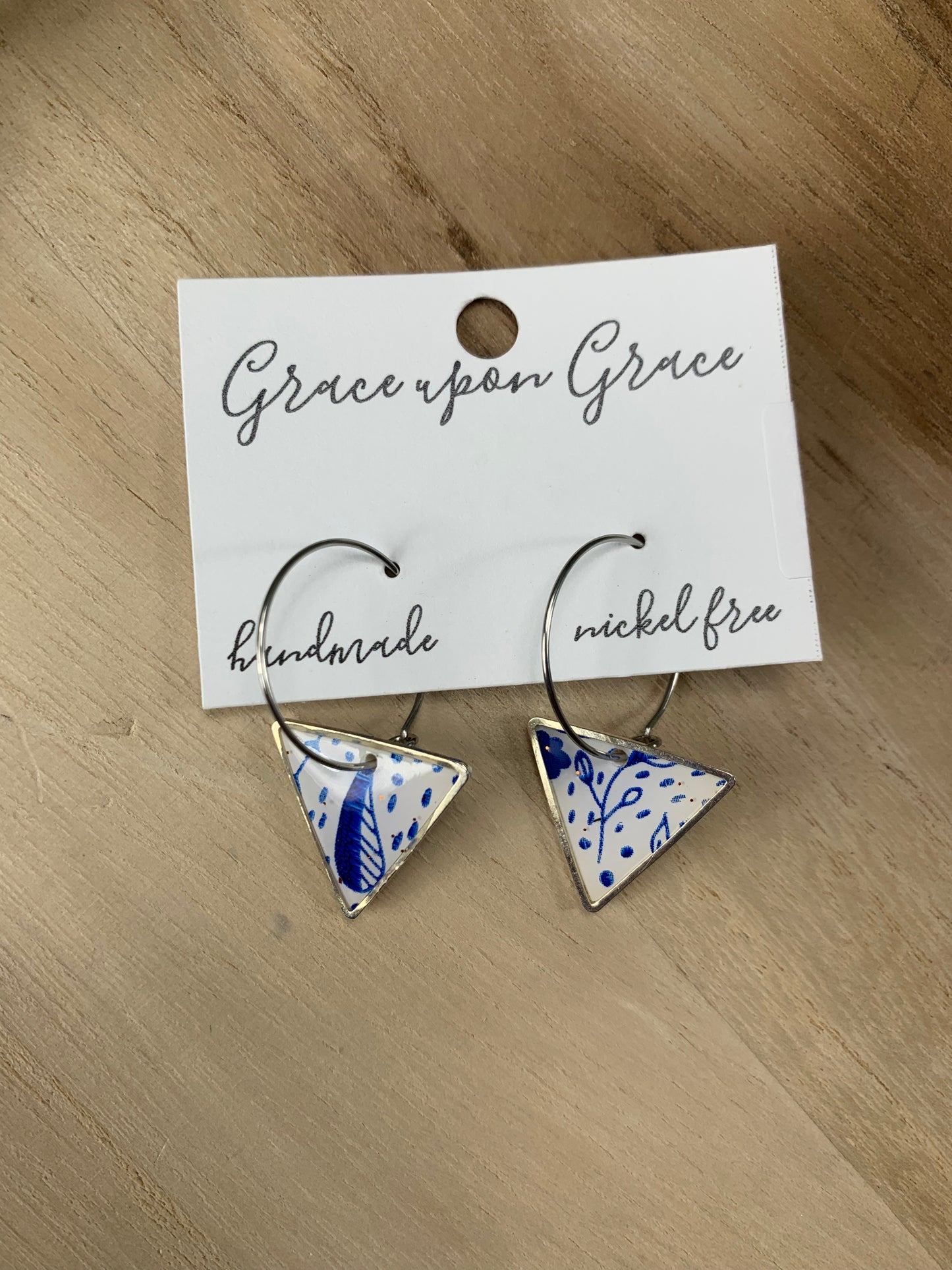 Cheyenne Hoops - Small triangles