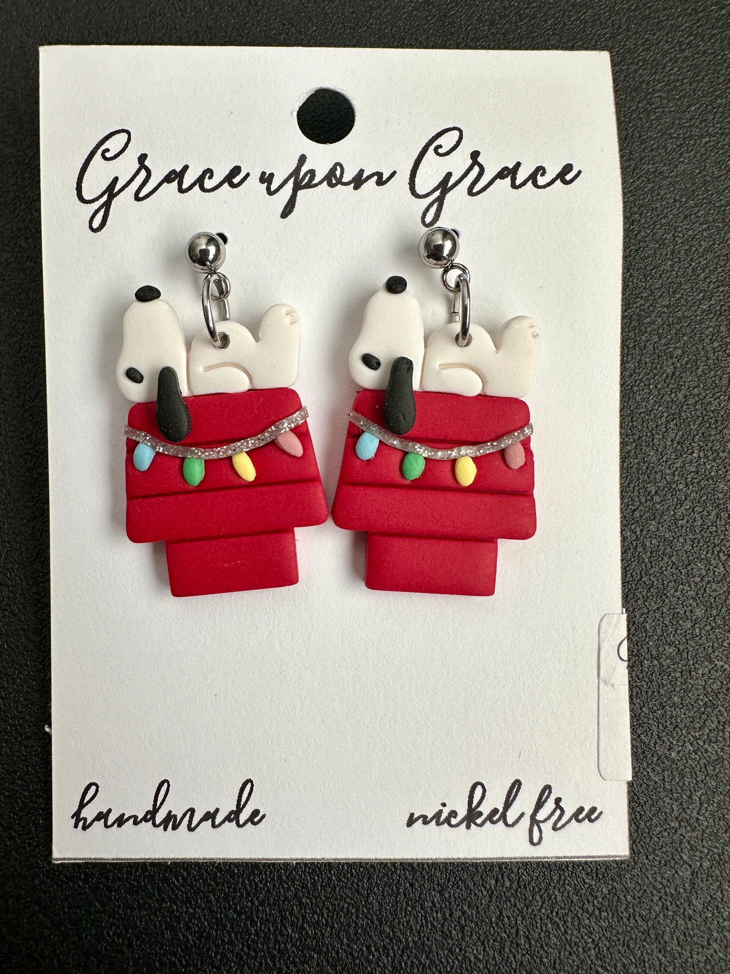 Snoopy on Doghouse Dangles