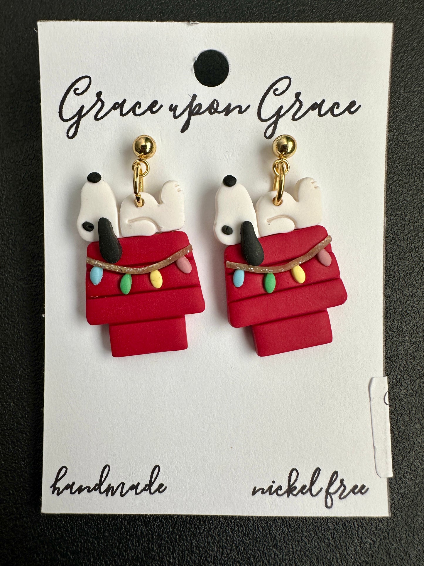 Snoopy on Doghouse Dangles