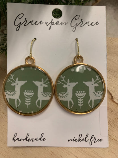Sweater Print Dangles - Reindeer