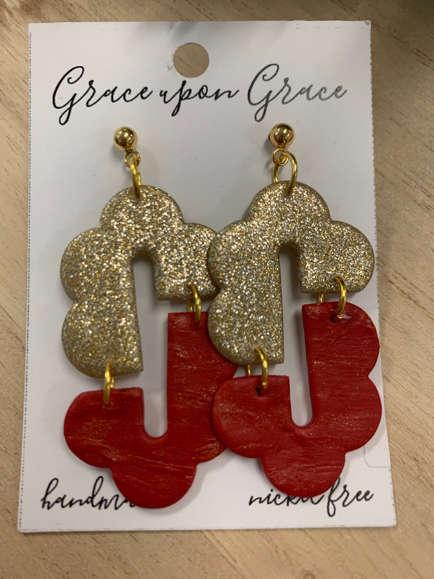 Mariana Dangles - Glittery Gold