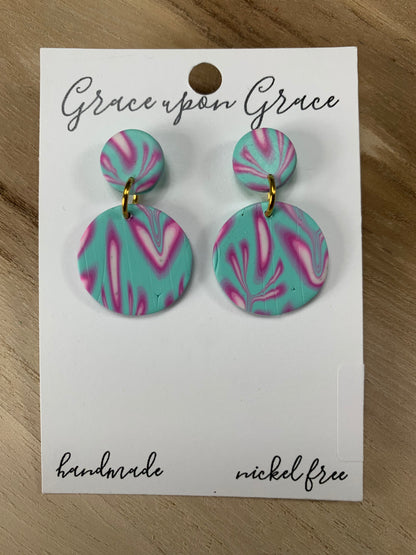 Victoria Dangles