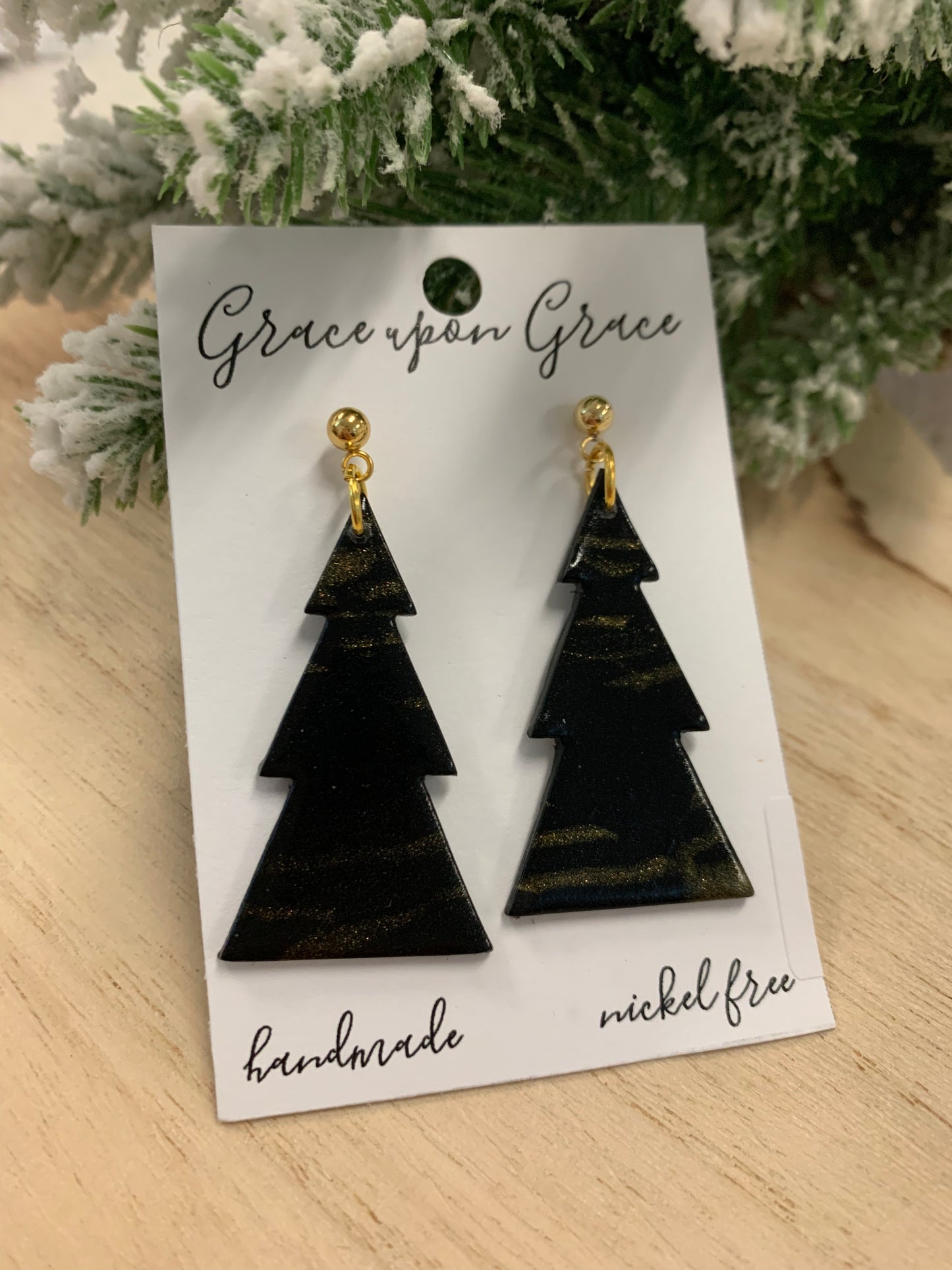 Classy Tiered Christmas Tree Dangles